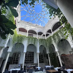 Palacio Pinello 4*, Sevilla España